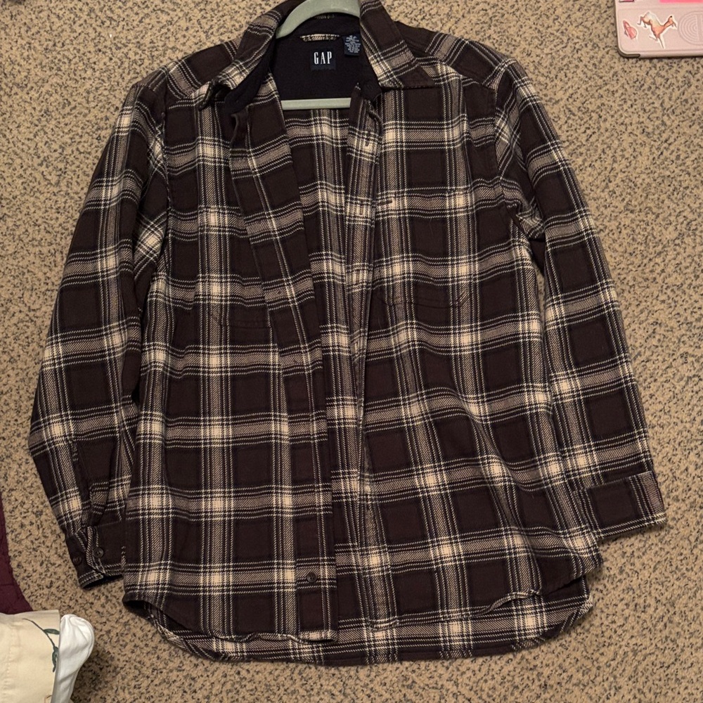 GAP Men's Dark Brown Plaid Button Down Shirt
